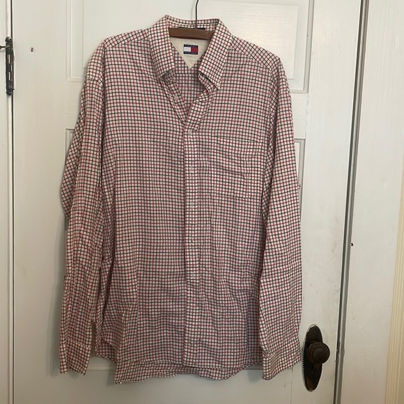 Large button up Tommy Hilfiger men’s shirt red green white plaid - Picture 1 of 6